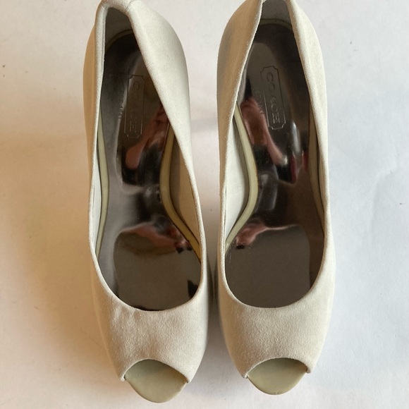 Coach Light Grey Suede Open Toe Heels size 8 - Picture 8 of 16